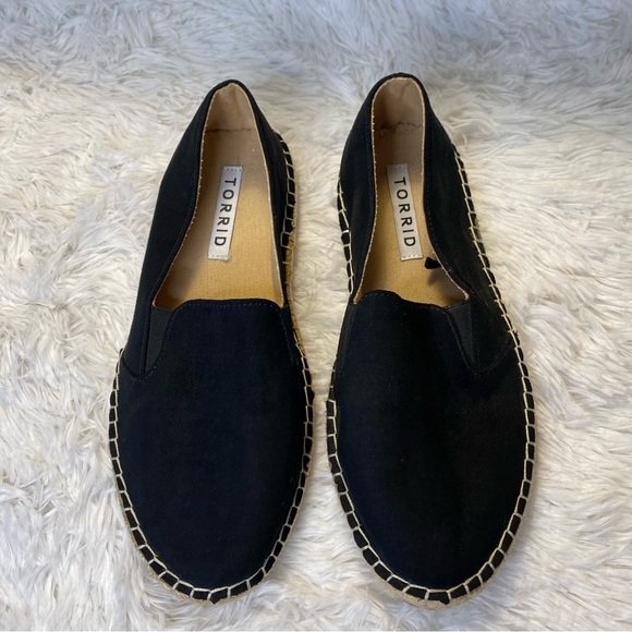 ✨torrid black espadrille flats✨ - Picture 6 of 12